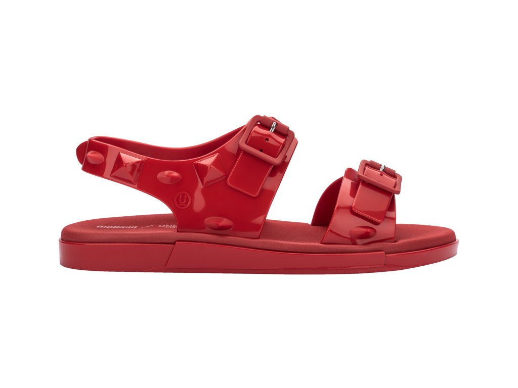 sandale plate rouge pour femme